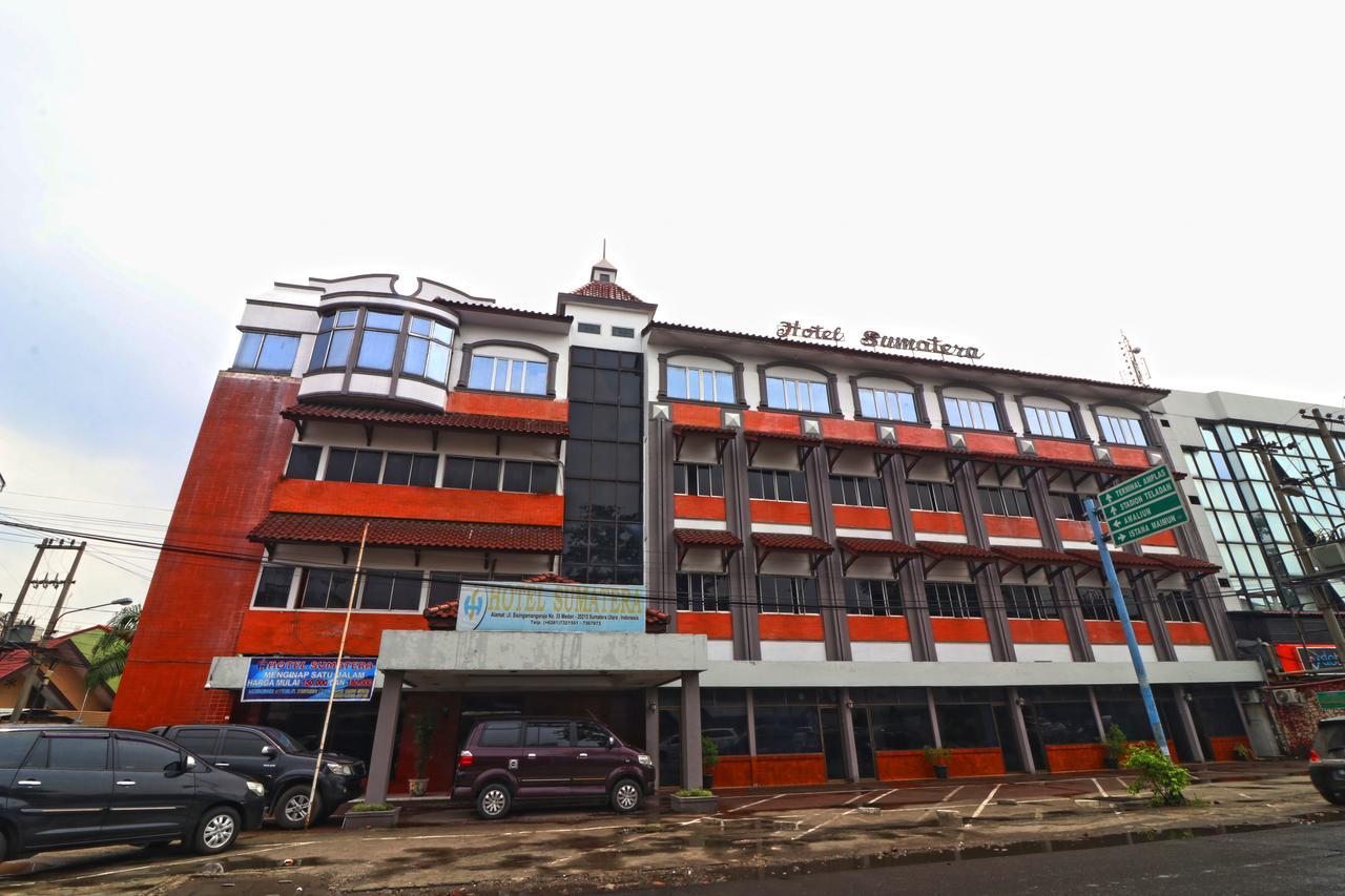 Hotel Sumatera Medan Exteriér fotografie