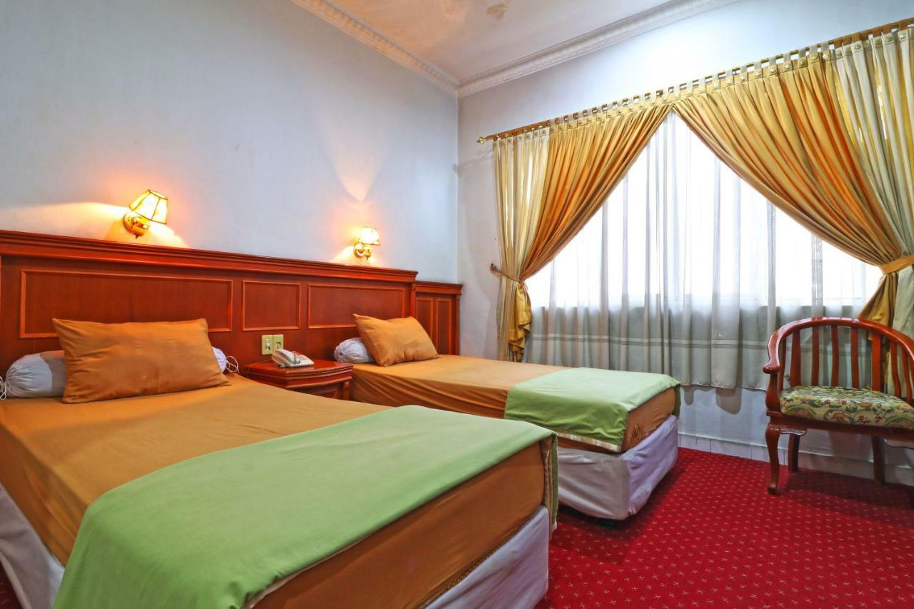 Hotel Sumatera Medan Exteriér fotografie
